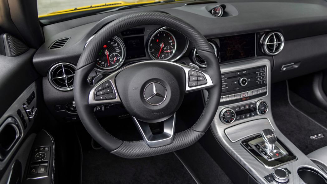 2020 Mercedes-Benz SLC Final Edition Interior