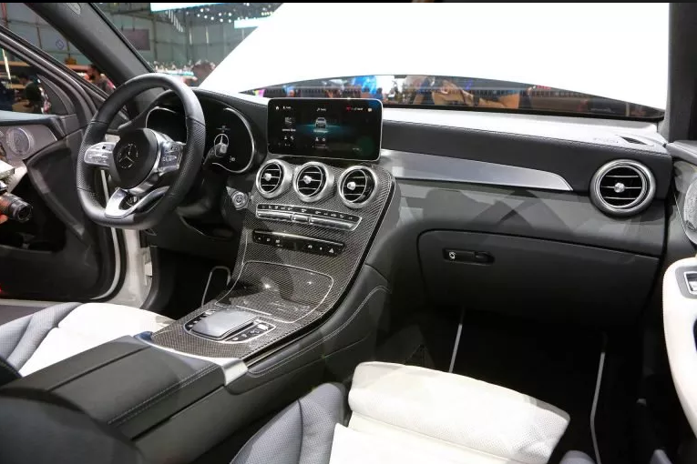 2020 Mercedes-Benz GLC "Facelift" Interior