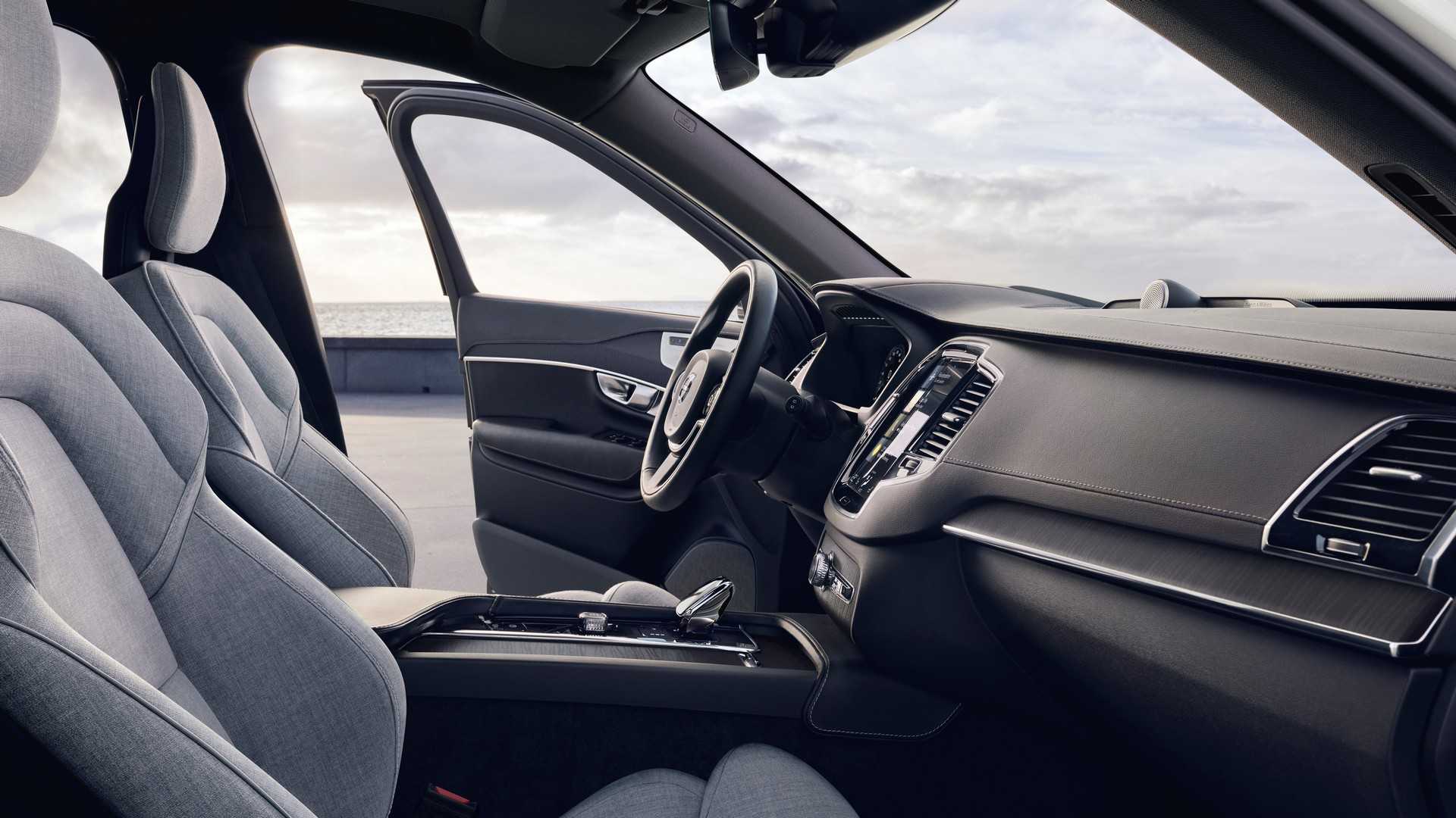 2020 Volvo XC90 facelift Interior