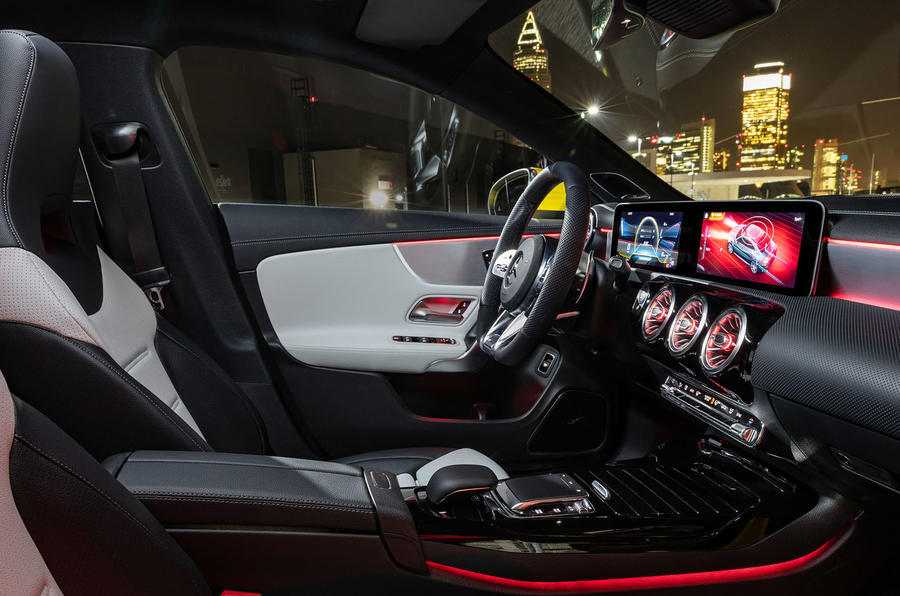 Mercedes-AMG CLA 35 Interior