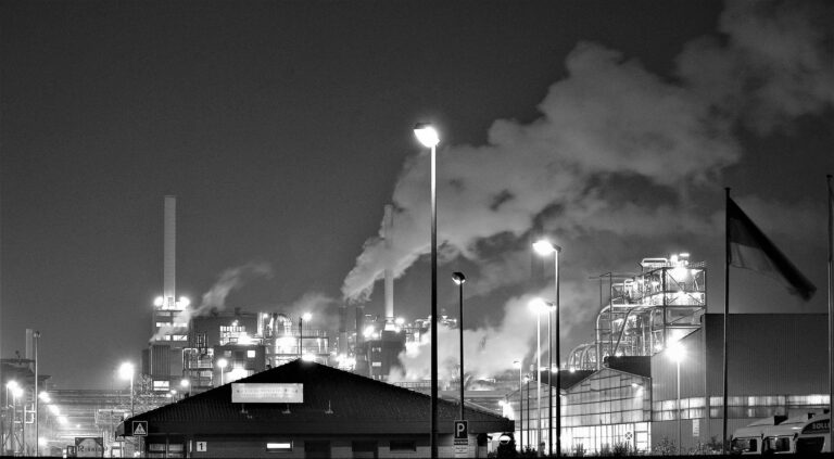 Tips to reduce air and noise pollution Tips to reduce air and noise pollution