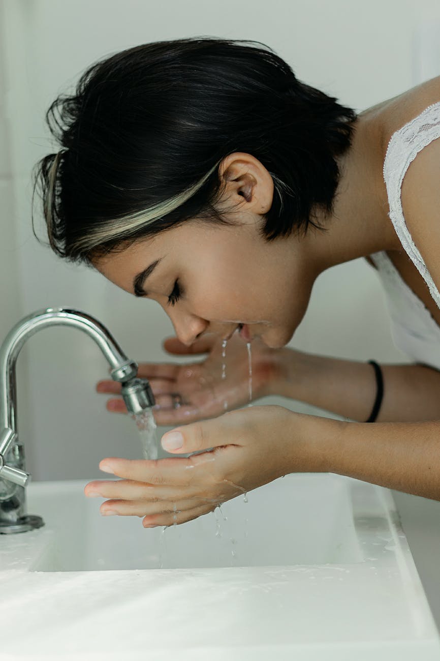 What Eyewash Station Uses Tap Water to Rinse Eyes,