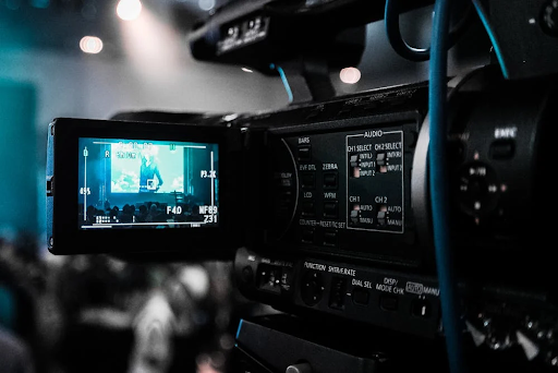 How Should Content Creators Choose Video Cameras,